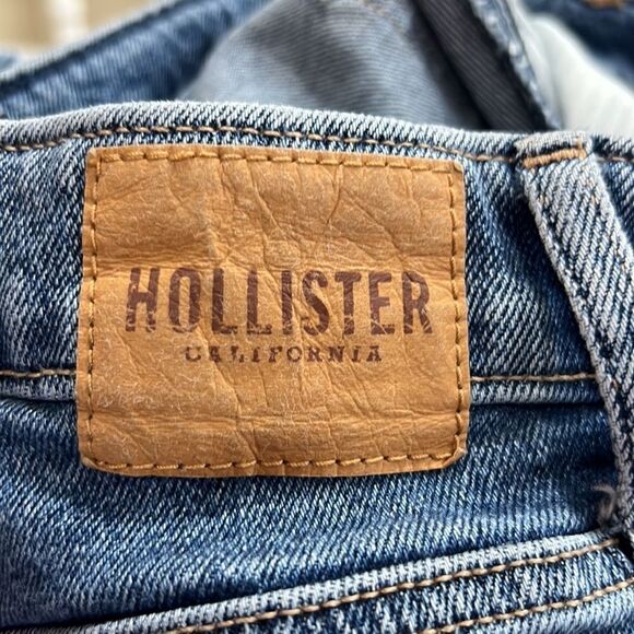 Hollister Ultra High-rise Dad jeans size 1R(25/31) EUC - Picture 11 of 11